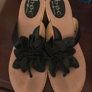 Women’s Size 11 black wedge sandals